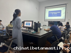 马克思主义学院邀请武汉工程大学操菊华教授分享科研经验